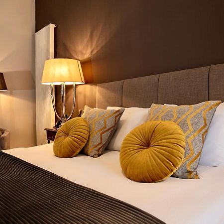 The Enniskillen Hotel And Motel Екстериор снимка