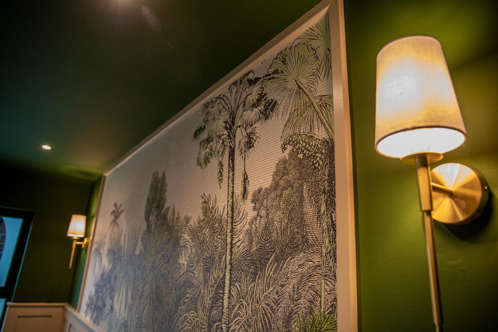 The Enniskillen Hotel And Motel Екстериор снимка